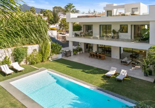 Villa Jardin Marbella – nowoczesna willa z basenem i ogrodem w Marbelli