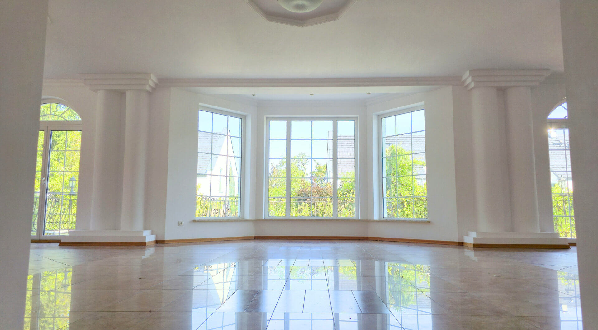 Rezydencja Pałacowa z dużym ogrodem | Wilanów