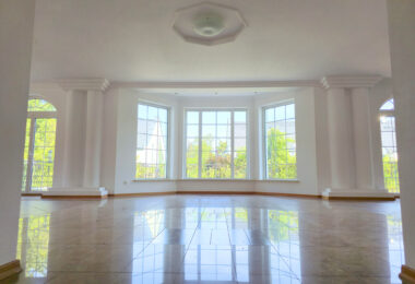 Rezydencja Pałacowa z dużym ogrodem | Wilanów