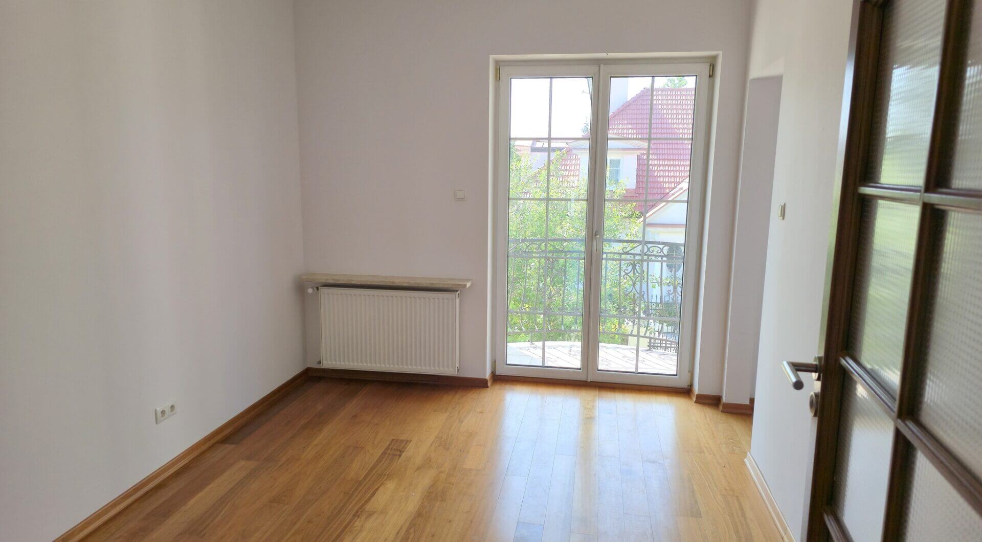 Rezydencja Pałacowa z dużym ogrodem | Wilanów