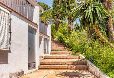 Hiszpania, Benahavis, Benahavis Centro
