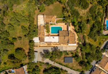 Hiszpania, Benahavis, Benahavis Centro
