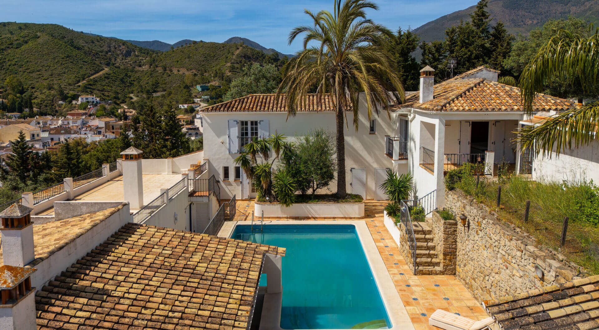 Hiszpania, Benahavis, Benahavis Centro