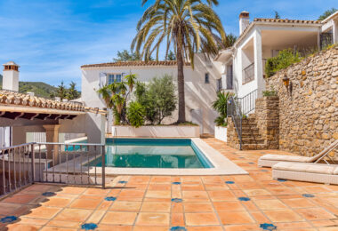 Hiszpania, Benahavis, Benahavis Centro