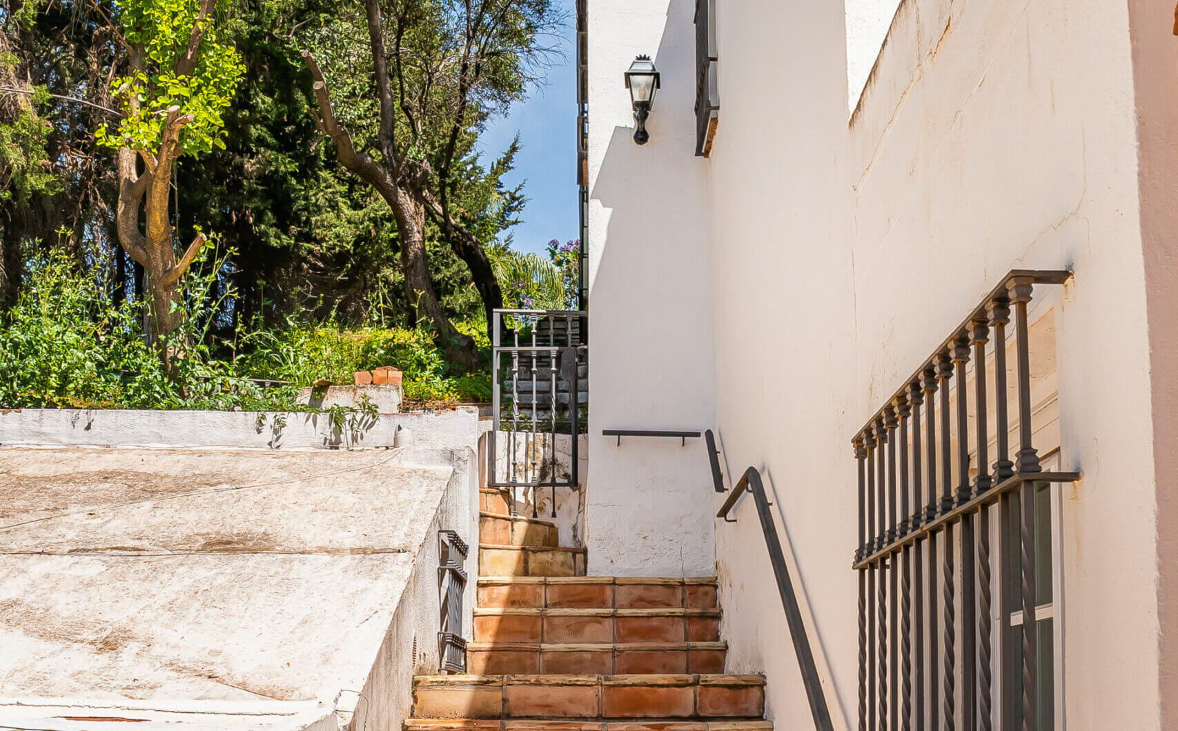 Hiszpania, Benahavis, Benahavis Centro