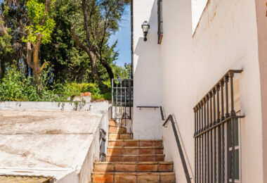 Hiszpania, Benahavis, Benahavis Centro