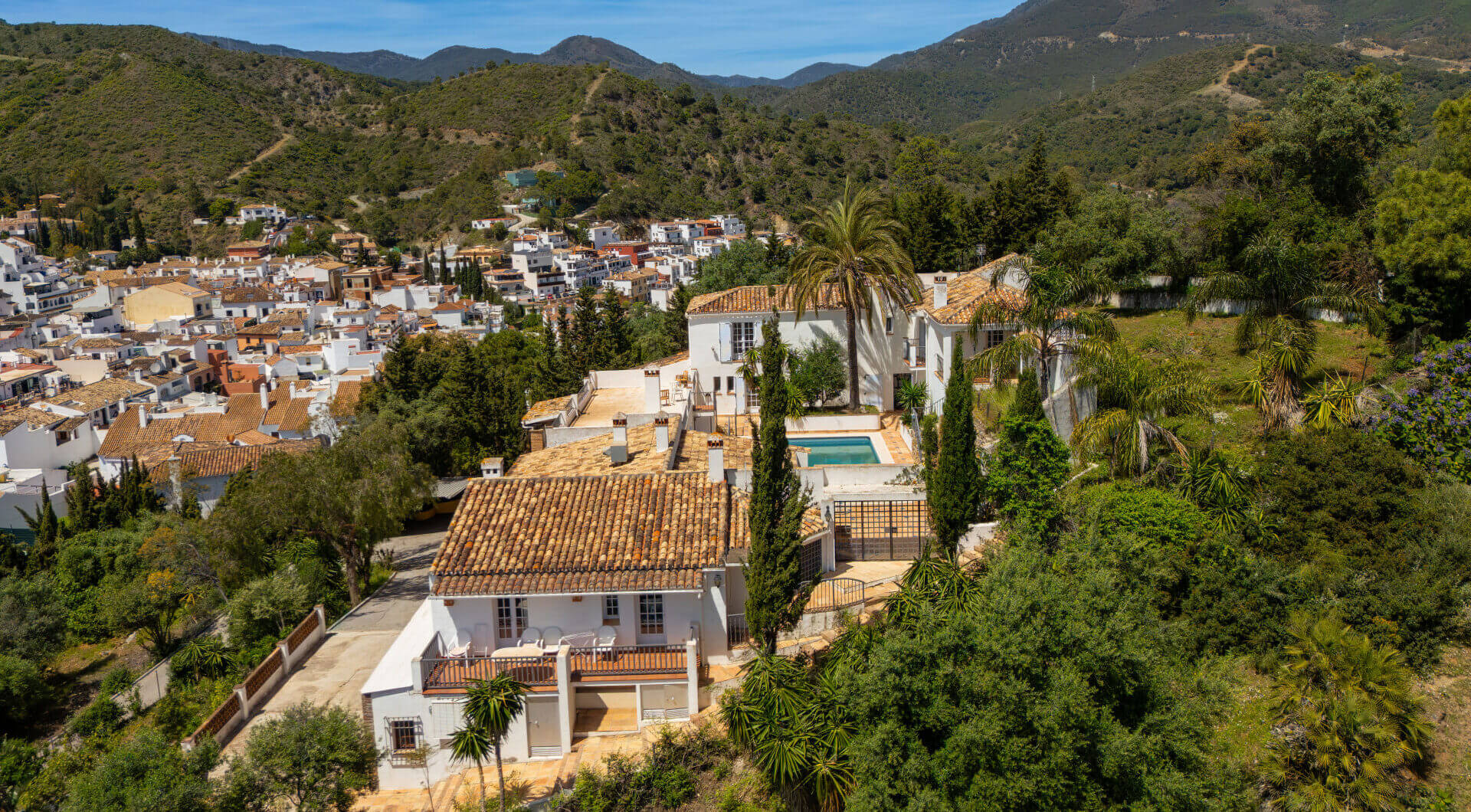 Hiszpania, Benahavis, Benahavis Centro