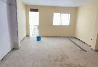 Nieruchomość z projektem i licencją Zatwierdzona na Złotym Trójkącie Estepony