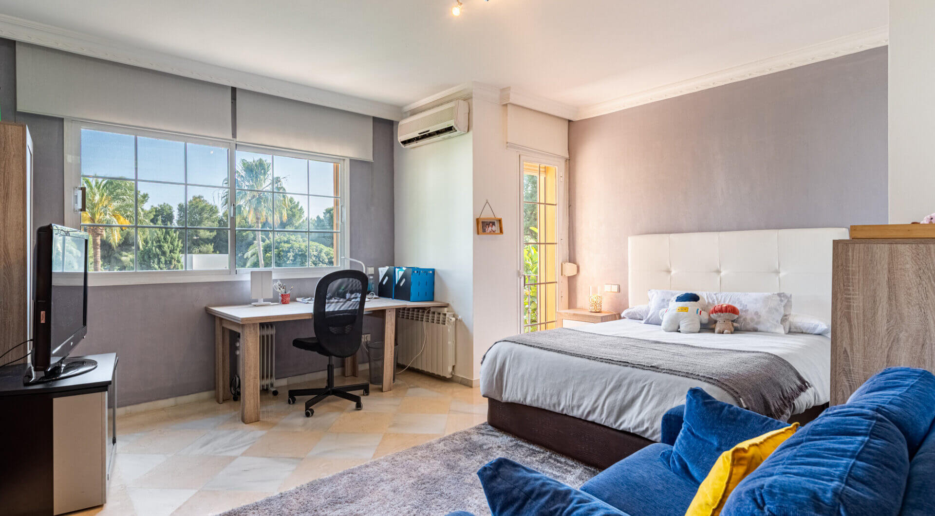 Urocza willa z 5 sypialniami w Atalaya Rio Verde, Marbella