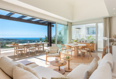 Uroczy penthouse położony w Marbella Club Hills, Benahavis