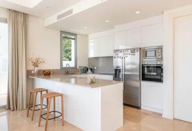 Uroczy penthouse położony w Marbella Club Hills, Benahavis