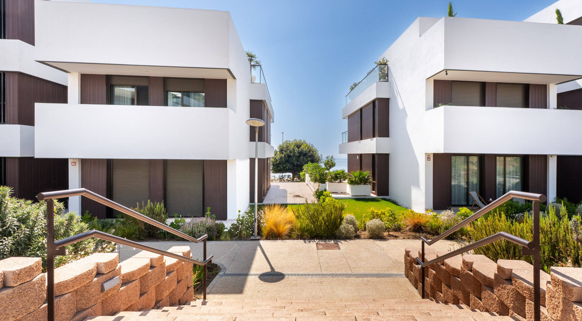 Luksusowy apartament na parterze w La Sabina, Casares Costa