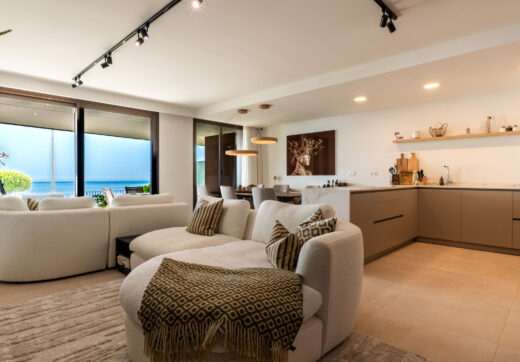 Luksusowy apartament na parterze w La Sabina, Casares Costa