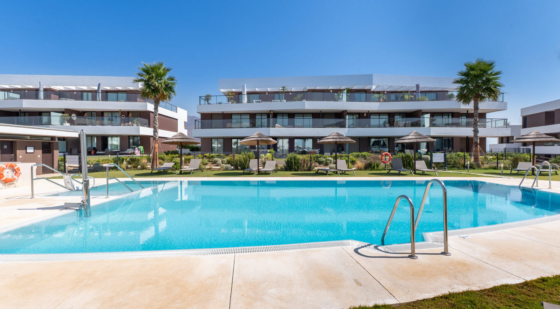 Luksusowy apartament na parterze w La Sabina, Casares Costa