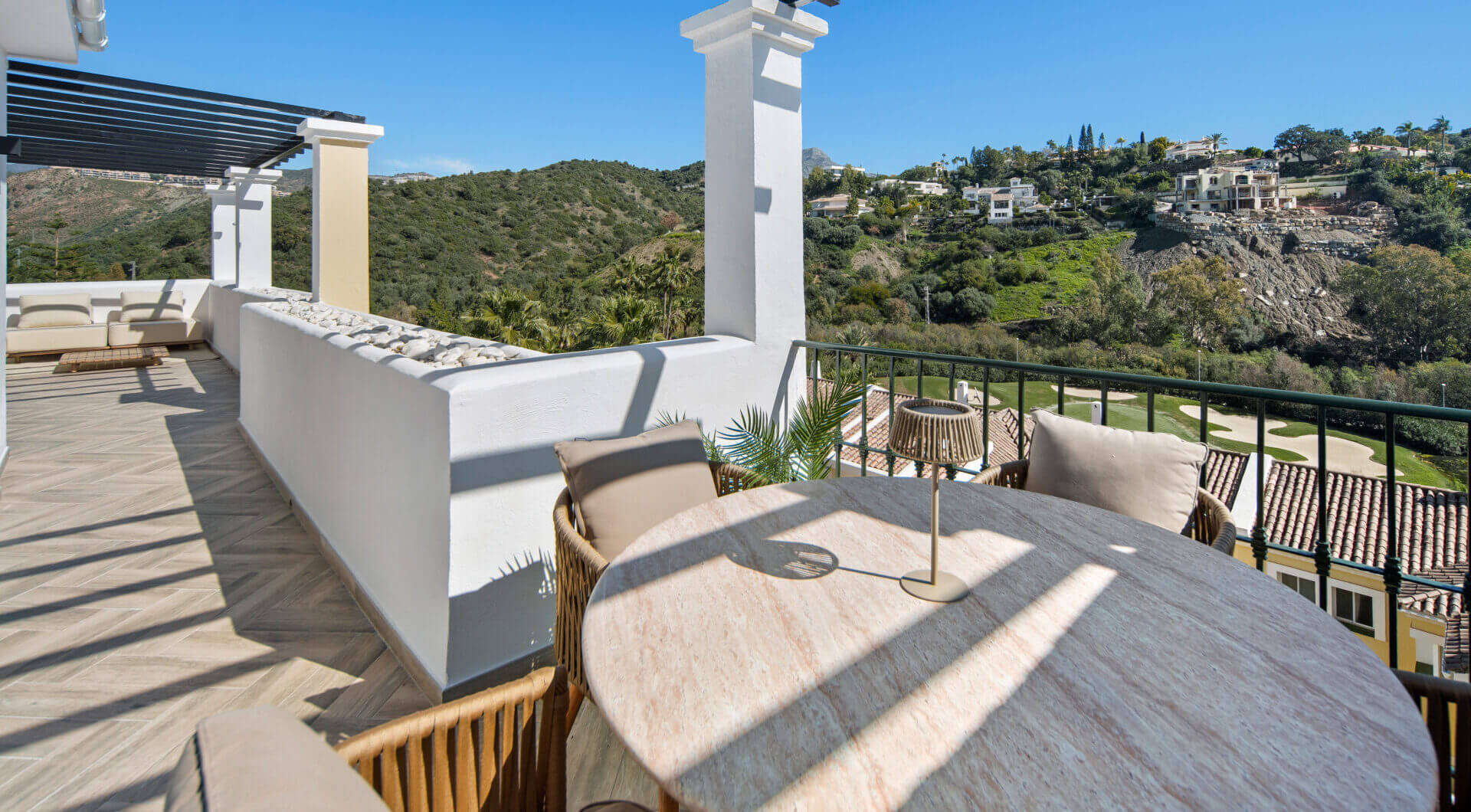 Luksusowy Penthouse z Widokiem na Morze – La Quinta