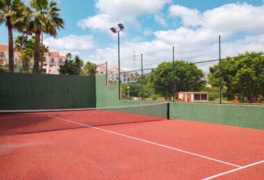 Reform możliwość - Duże dwie sypialnie, parter ogród apartament położony w Riviera del Sol, Mijas