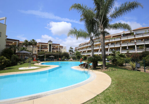 Reform możliwość - Duże dwie sypialnie, parter ogród apartament położony w Riviera del Sol, Mijas