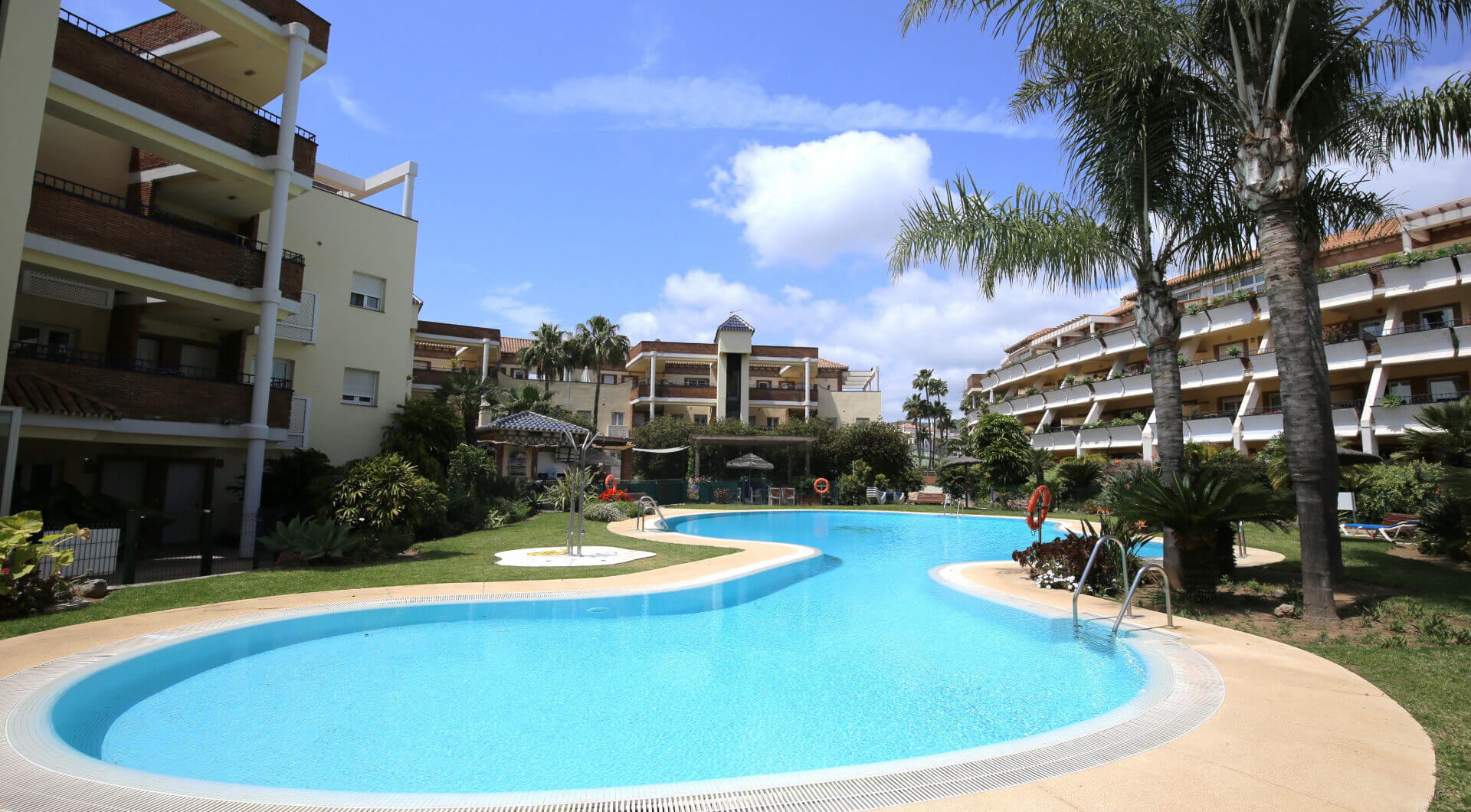 Reform możliwość - Duże dwie sypialnie, parter ogród apartament położony w Riviera del Sol, Mijas