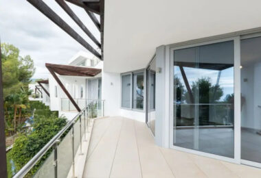 Oszałamiająca Semi Detached Villa w Meisho Hills, Marbella Golden Mile