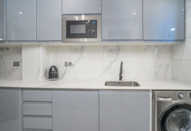 W pełni odnowione mieszkanie na podwyższonym parterze z dużym tarasem – Golden Banus, Nueva Andalucía