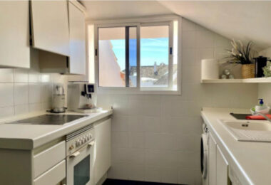 Stylowy apartament Loft- Style w Las Lomas del Marbella Club, na Marbella 's Golden Mile