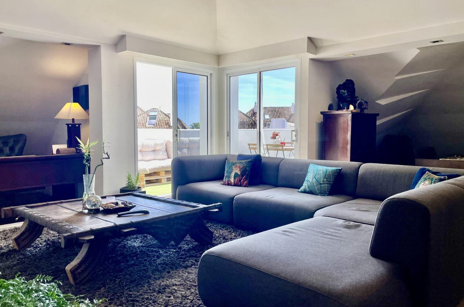 Stylowy apartament Loft- Style w Las Lomas del Marbella Club, na Marbella 's Golden Mile