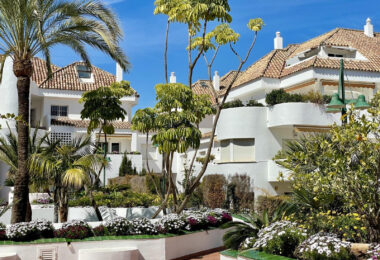 Stylowy apartament Loft- Style w Las Lomas del Marbella Club, na Marbella 's Golden Mile