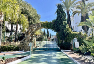 Stylowy apartament Loft- Style w Las Lomas del Marbella Club, na Marbella 's Golden Mile