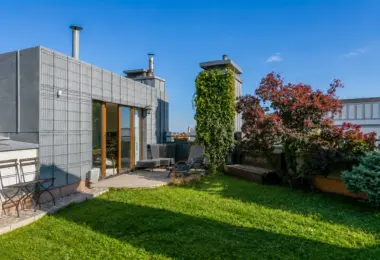 Penthouse Rezydencja Opera Warszawa – prywatny ogród na dachu z tarasem, zielenią i strefą wypoczynkową
