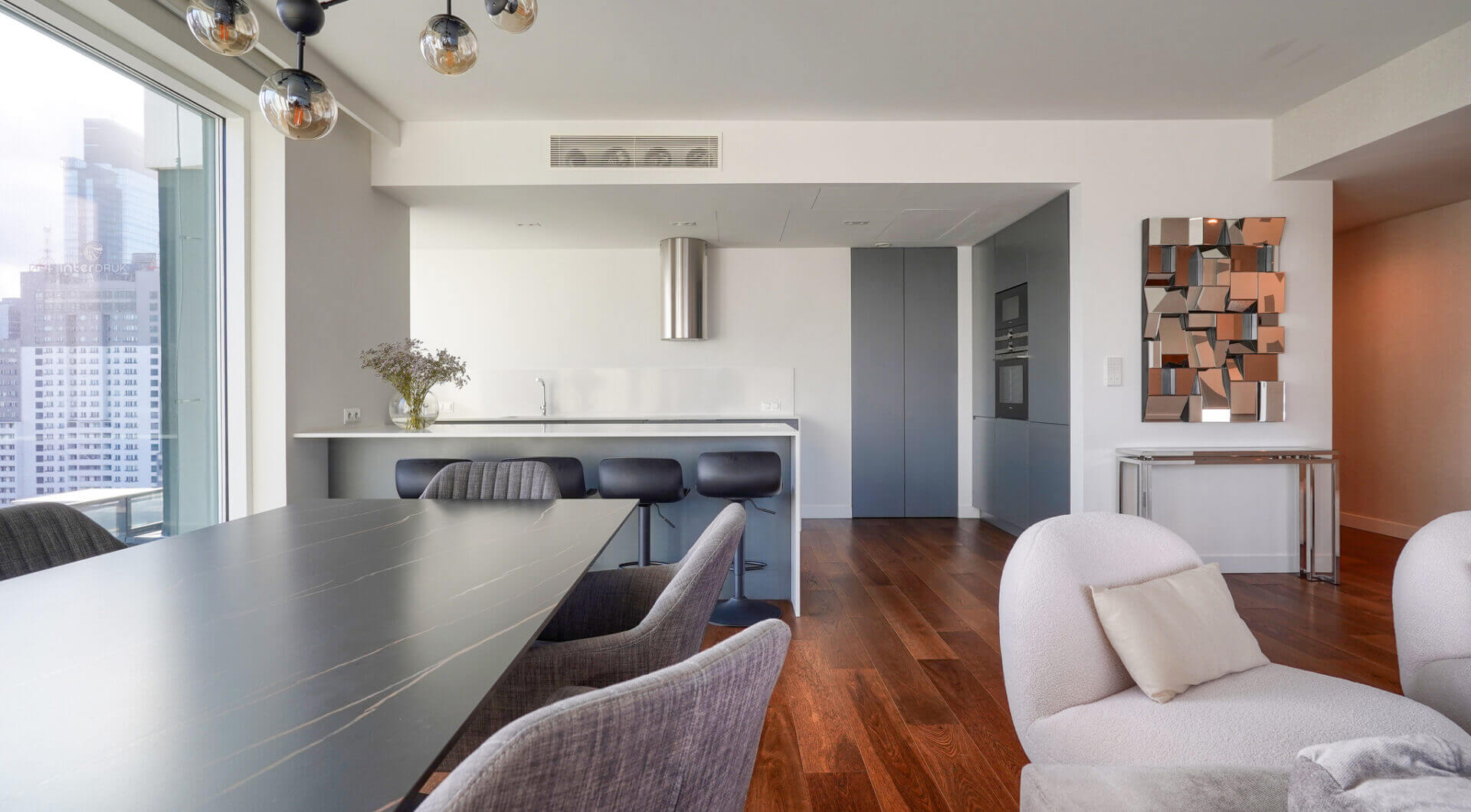 Elegancki Apartament w Unique Tower
