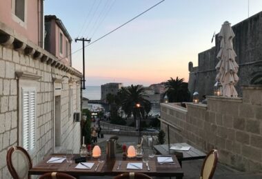 Chorwacja, Dubrovnik óvárosának bejárata