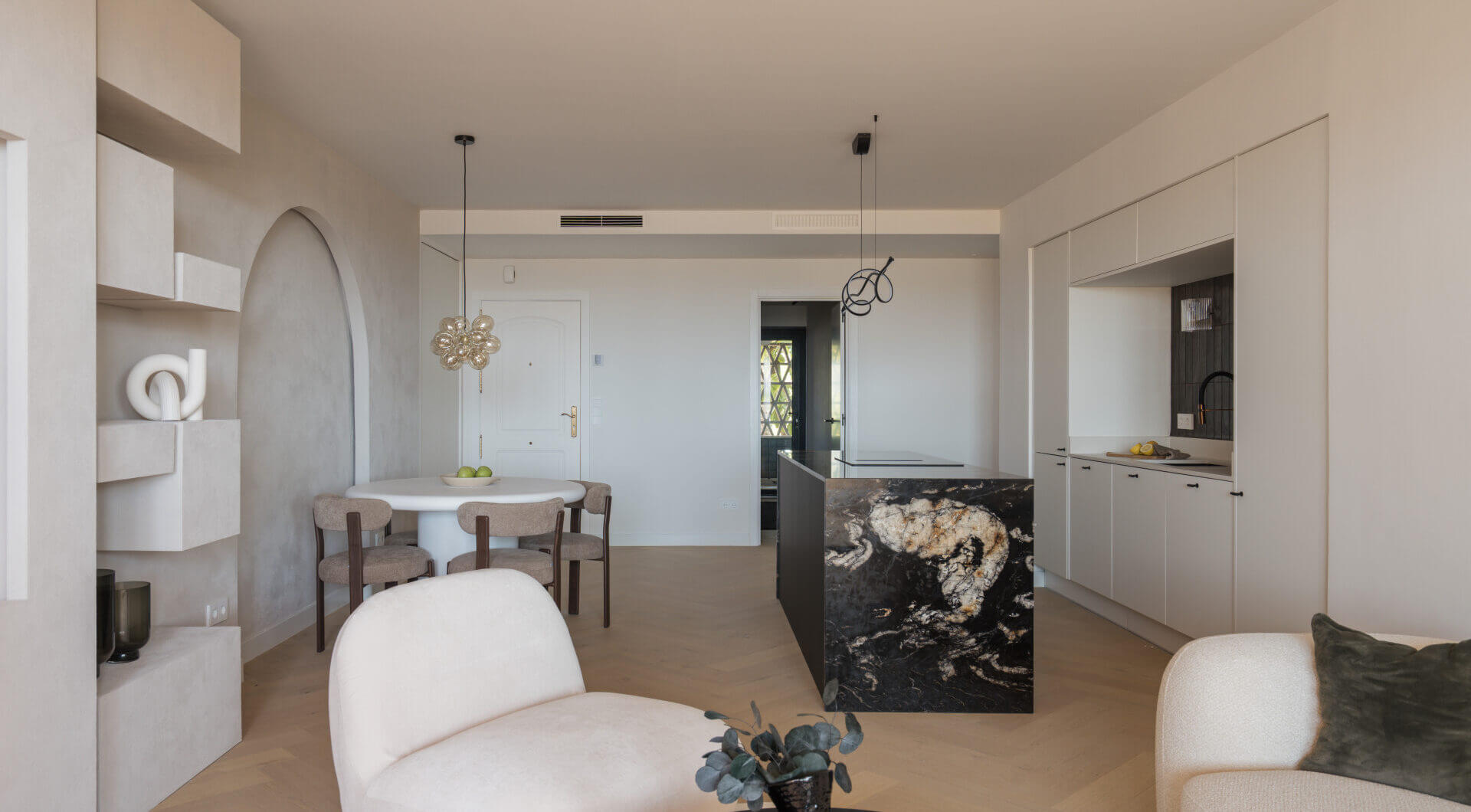 Olśniewający apartament z widokiem na morze w Cumbres del Rodeo, Nueva Andalucia.