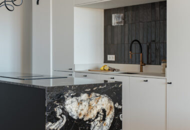 Olśniewający apartament z widokiem na morze w Cumbres del Rodeo, Nueva Andalucia.