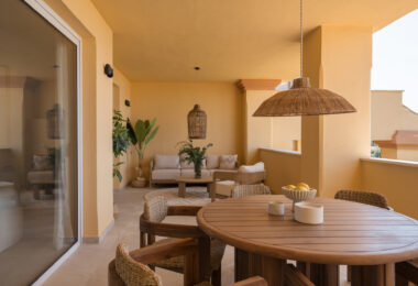 Olśniewający apartament z widokiem na morze w Cumbres del Rodeo, Nueva Andalucia.