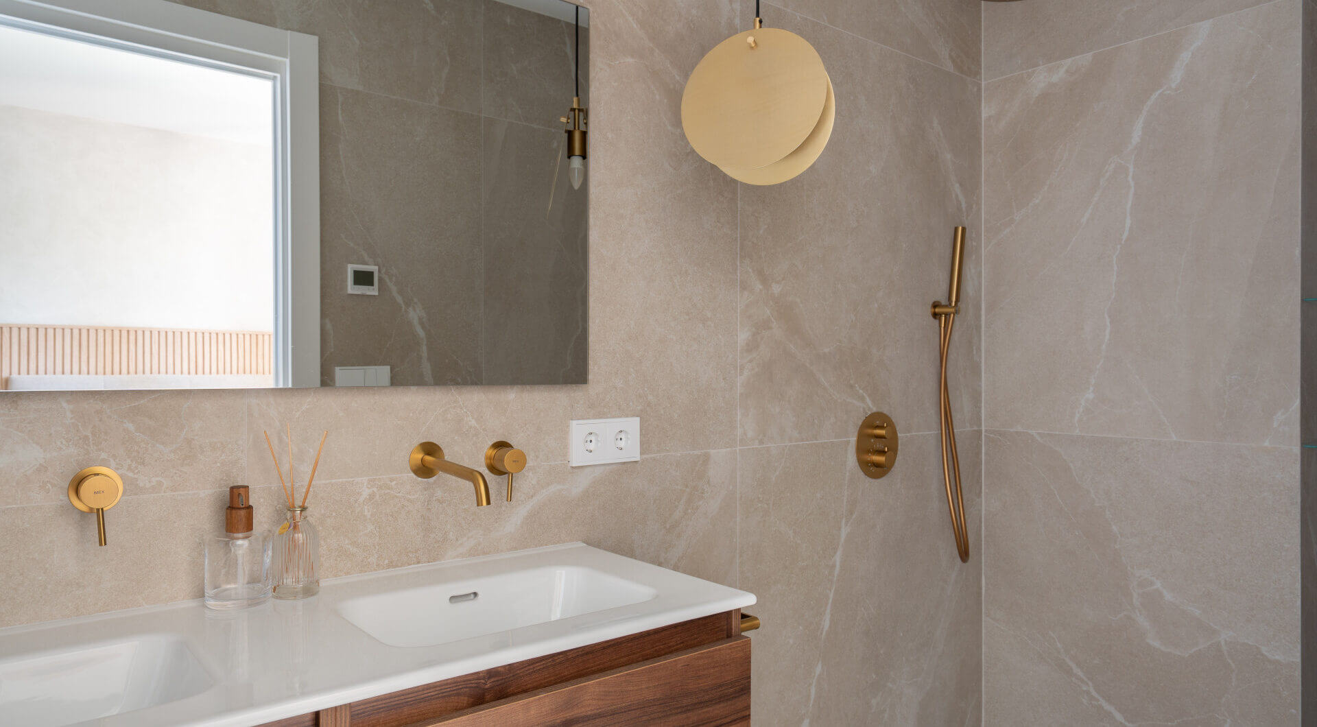 Olśniewający apartament z widokiem na morze w Cumbres del Rodeo, Nueva Andalucia.