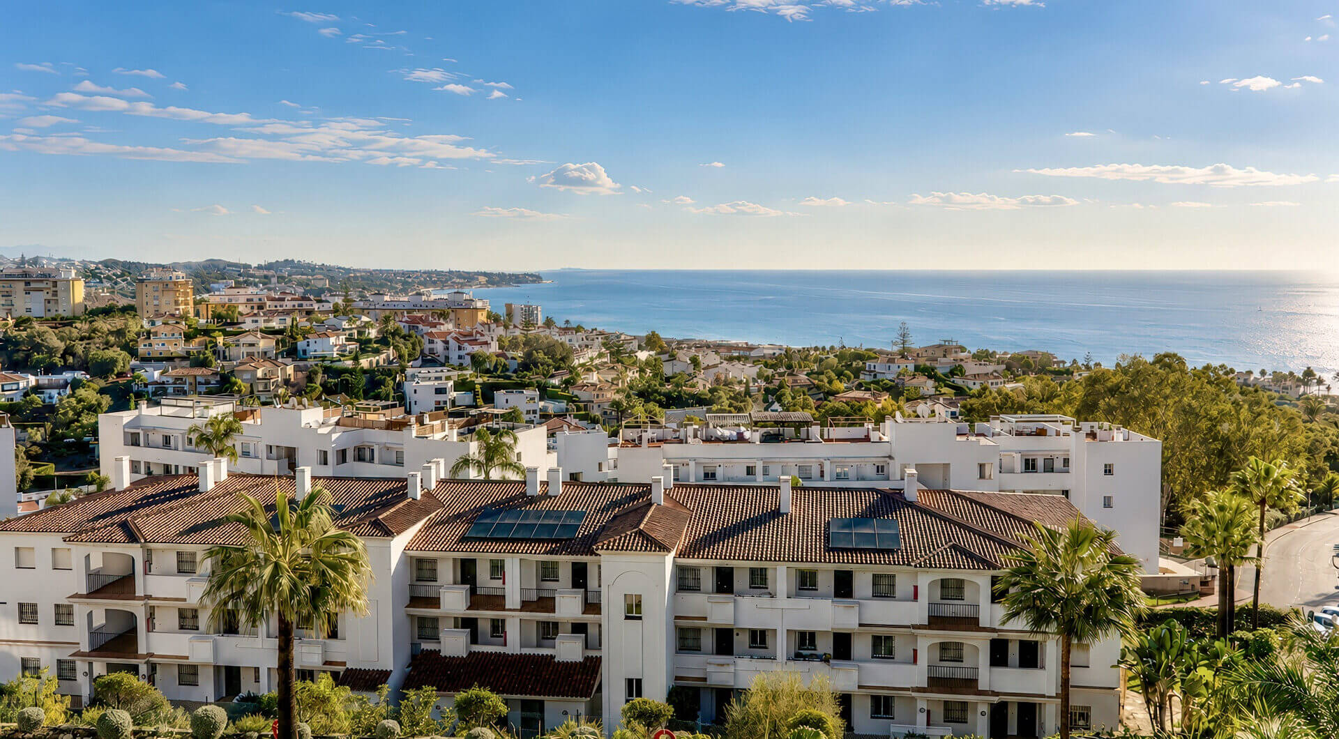 MIRAFLORES | ODNOWIONY PENTHOUSE Z PANORAMICZNYM WIDOKIEM NA MORZE I GÓRY