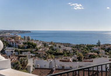 MIRAFLORES | ODNOWIONY PENTHOUSE Z PANORAMICZNYM WIDOKIEM NA MORZE I GÓRY