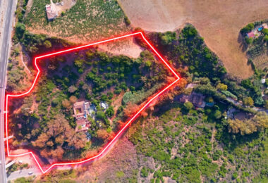 Kultowa rzymska oaza — Casares Costa
