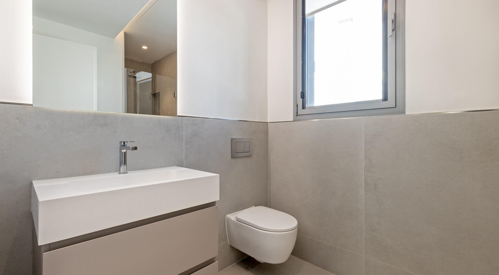 Luksusowa willa narożna w Treetops, San Pedro de Alcántara – Prywatny ogród, jacuzzi i panoramiczny widok na dolinę
