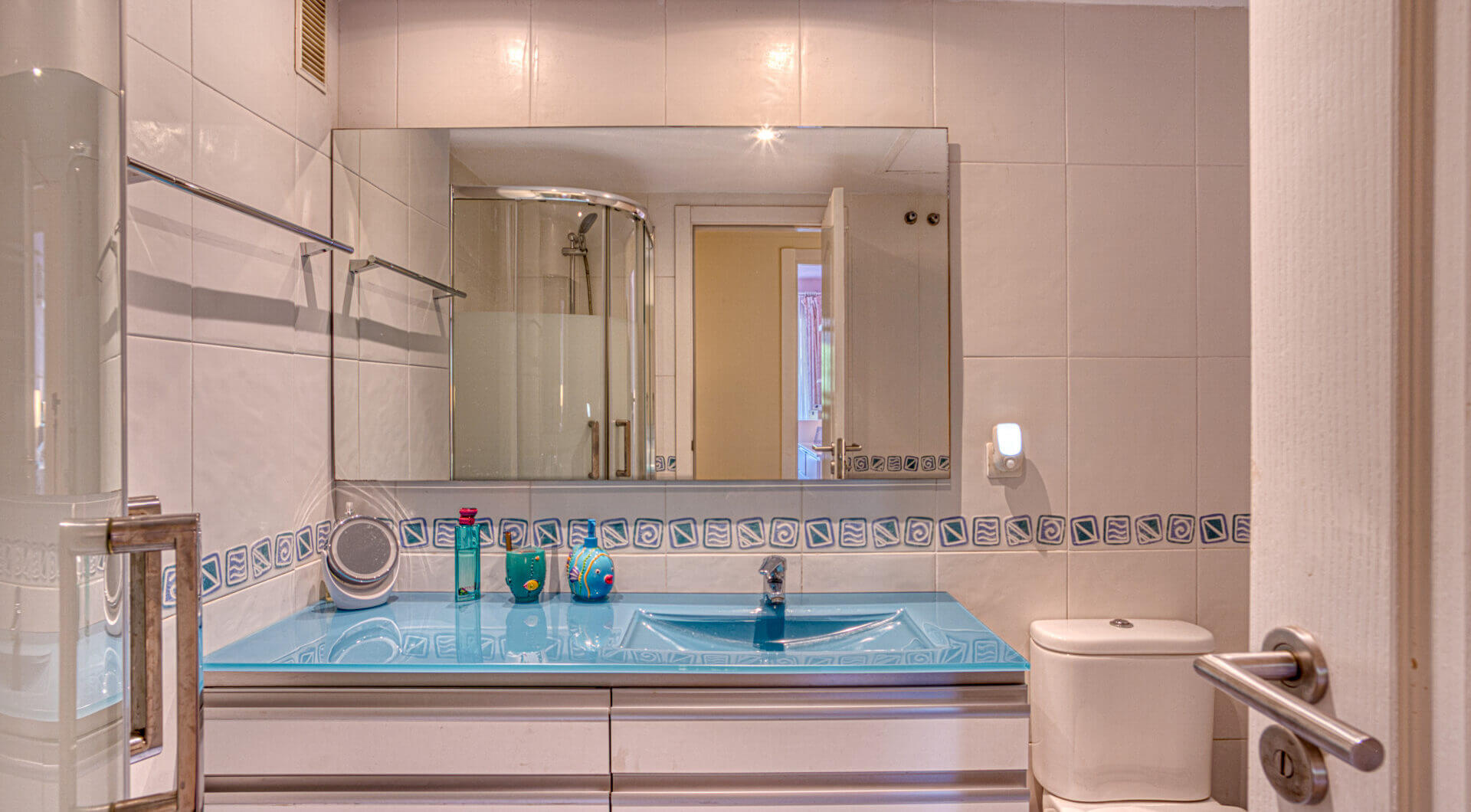 Piękny apartament z trzema sypialniami położony w samym sercu Złotej Mili Marbelli, Costa Nagüeles III