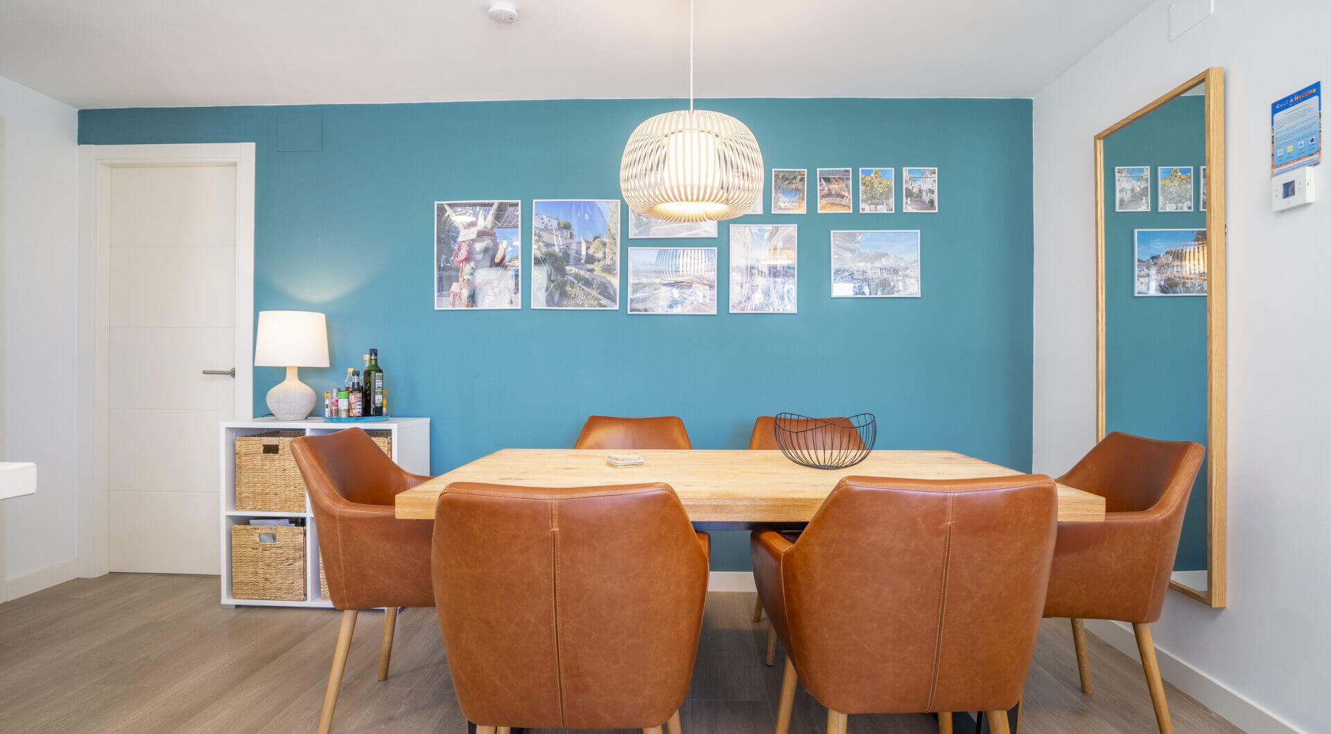 Nowoczesny apartament z 3 sypialniami na pierwszej linii pola golfowego w La Cala — spacer do miasta, plaży i udogodnień