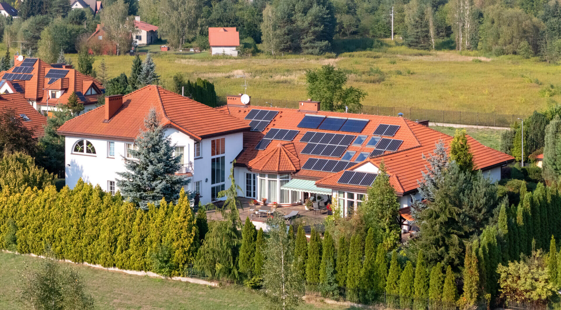 Komfortowy dom z basenem pod Konstancinem