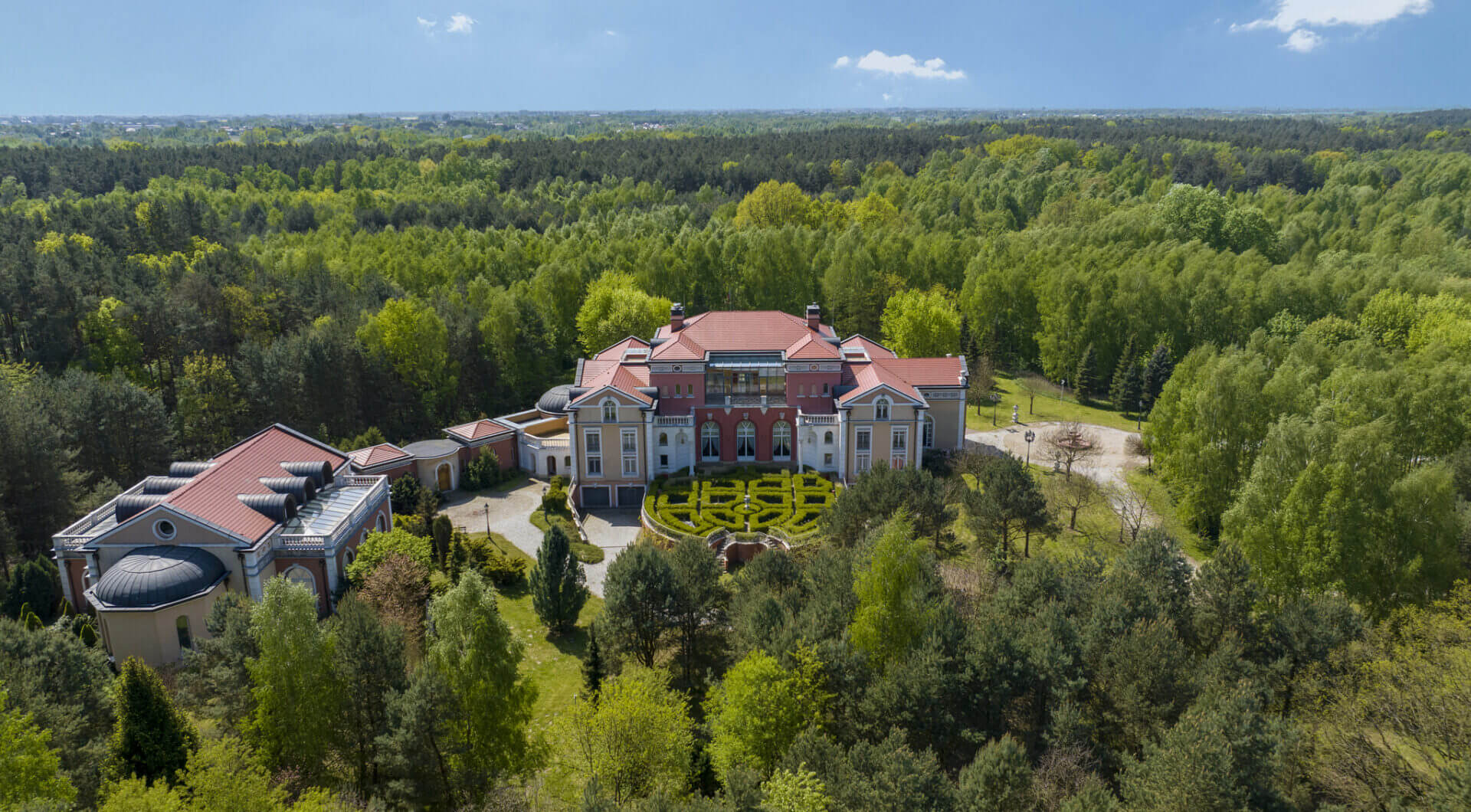 REZYDENCJA BICHONNE | Prywatny Pałac pod Warszawą