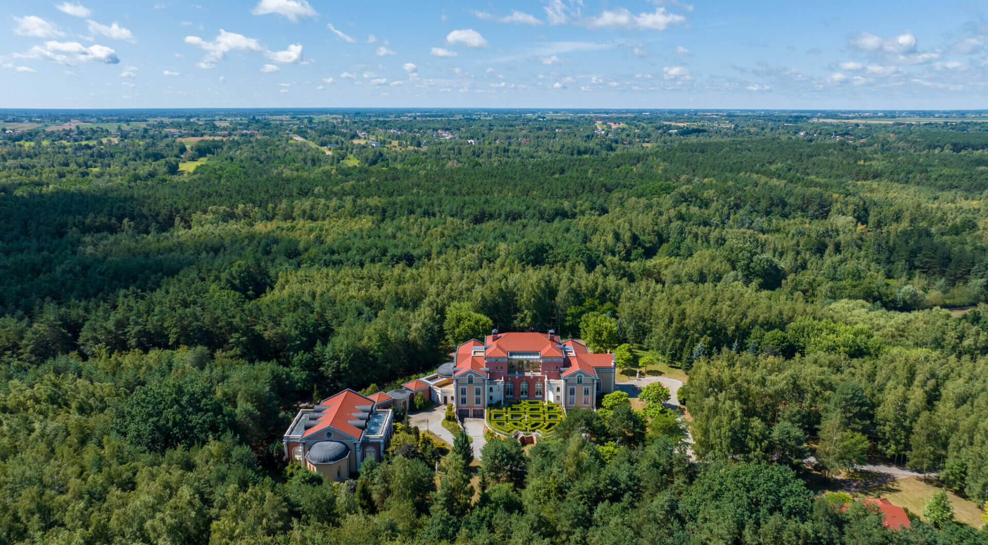 REZYDENCJA BICHONNE | Prywatny Pałac pod Warszawą