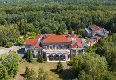 REZYDENCJA BICHONNE | Prywatny Pałac pod Warszawą