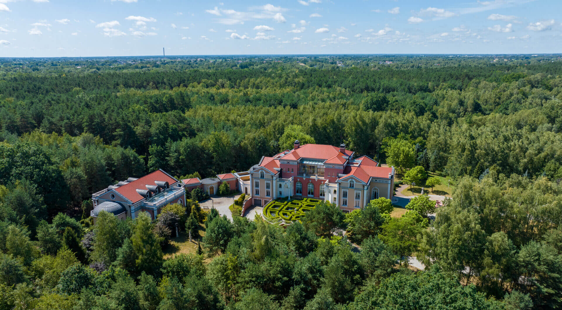 REZYDENCJA BICHONNE | Prywatny Pałac pod Warszawą