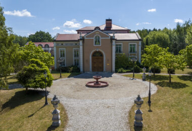 REZYDENCJA BICHONNE | Prywatny Pałac pod Warszawą