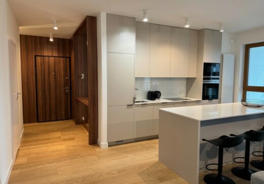 PRZESTRONNY I ELEGANCKI APARTAMENT | LUDWIKI 4