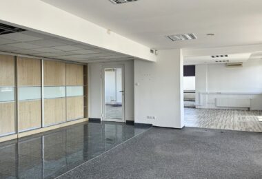 Przestronne Biuro na Wynajem – Krucza, Warszawa