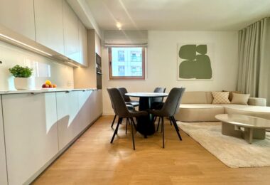 Apartament w Towarowa Square | 3 lub 4 pokoje